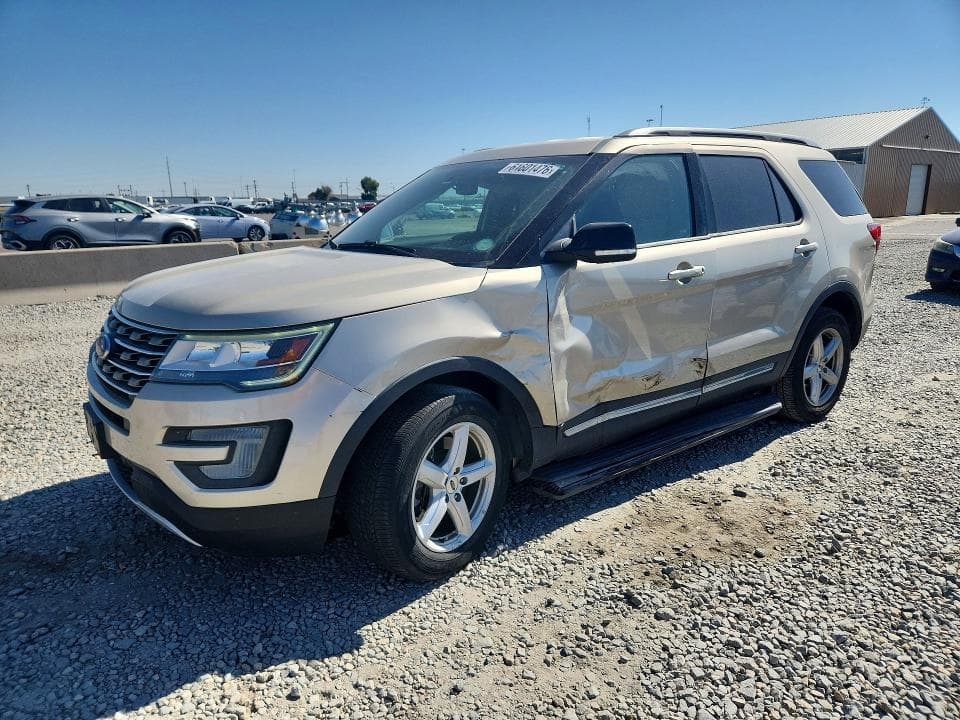 2017 FORD EXPLORER XLT - 1
