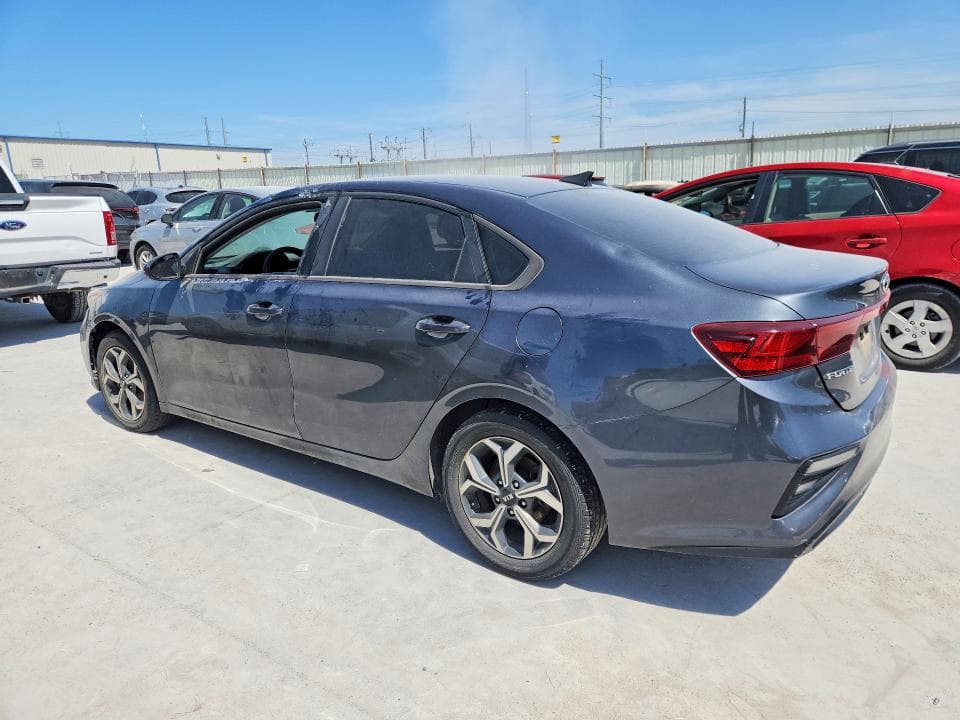 2021 KIA FORTE LXS 2