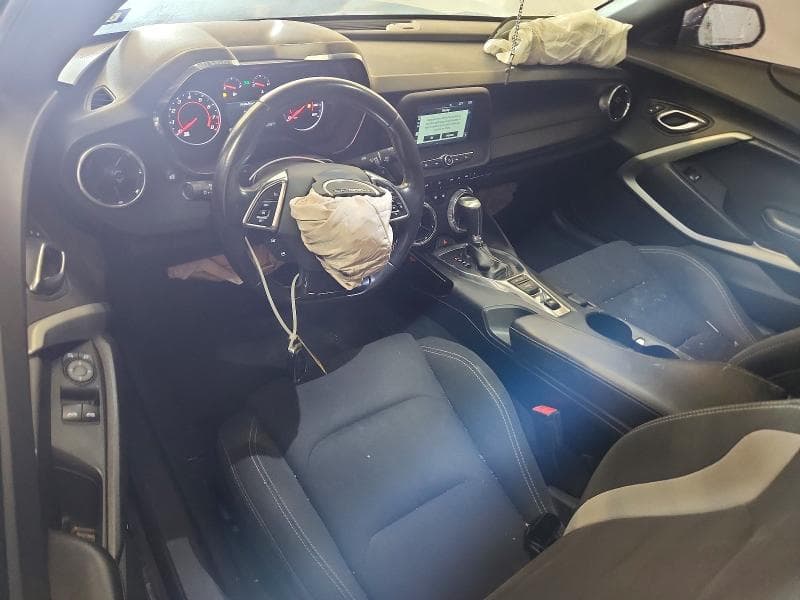 2018 CHEVROLET CAMARO LT 8