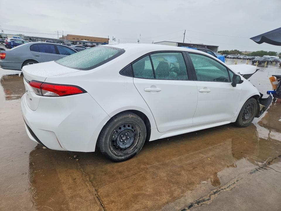 2020 TOYOTA COROLLA LE 3