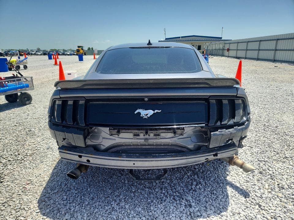 2021 FORD MUSTANG 6
