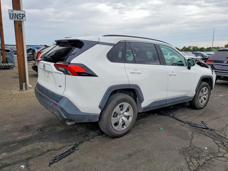 2021 TOYOTA RAV4 LE 3