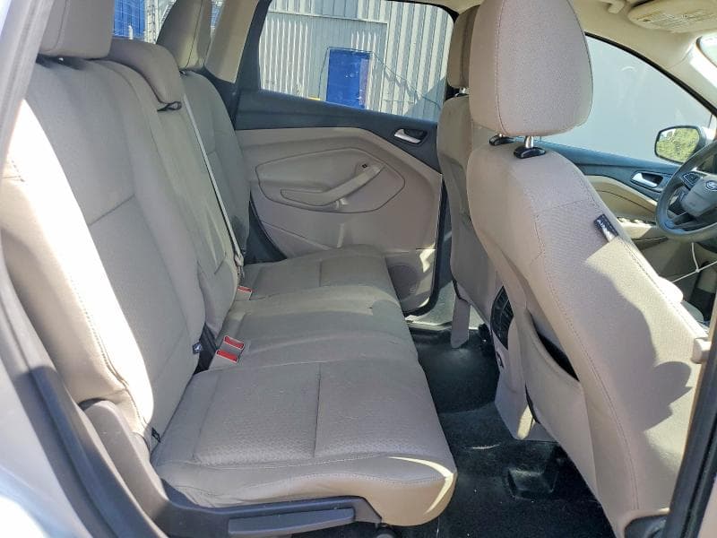 2017 FORD ESCAPE SE 11