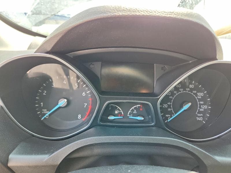 2017 FORD ESCAPE SE 9