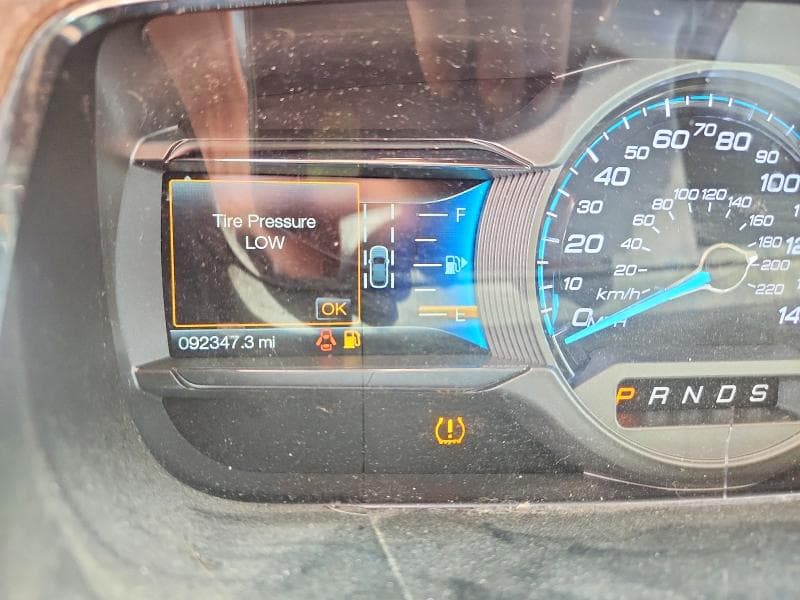 2018 FORD TAURUS LIMITED 9
