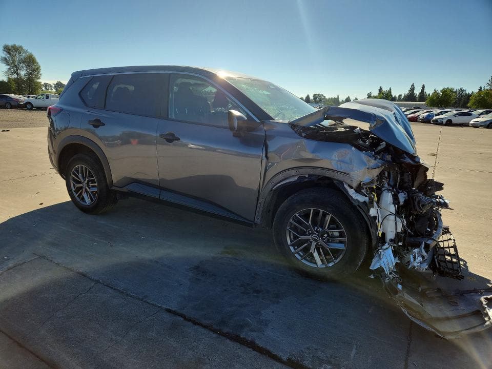 2023 NISSAN ROGUE S 4