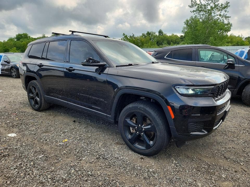2022 JEEP GRAND CHEROKEE L LAREDO 4