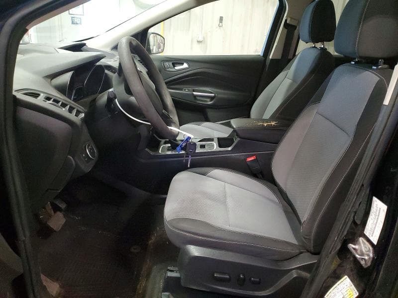 2017 FORD ESCAPE SE 7