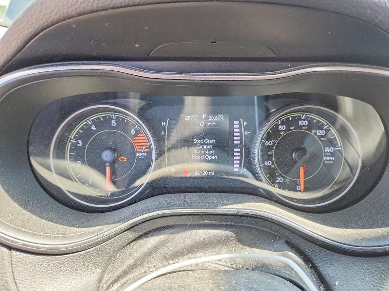 2019 JEEP CHEROKEE LATITUDE PLUS 9