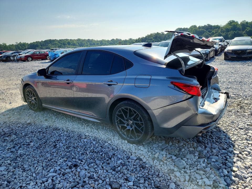 2025 TOYOTA CAMRY XSE 2