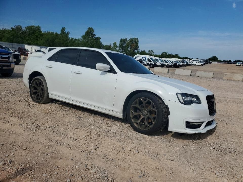 2017 CHRYSLER 300 S 4