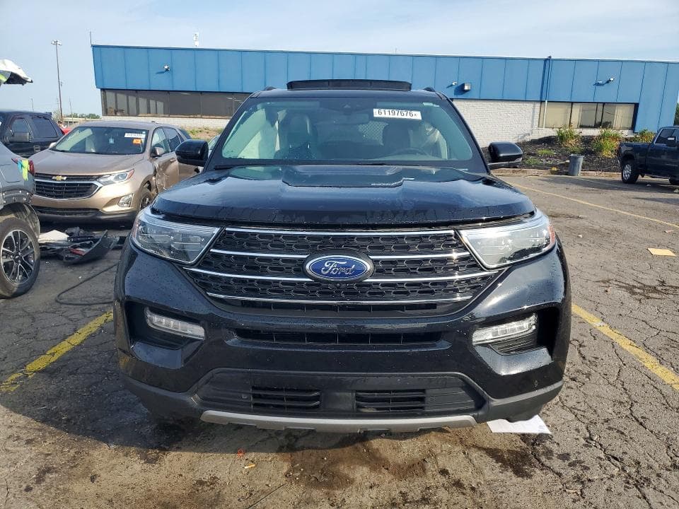 2024 FORD EXPLORER XLT 5