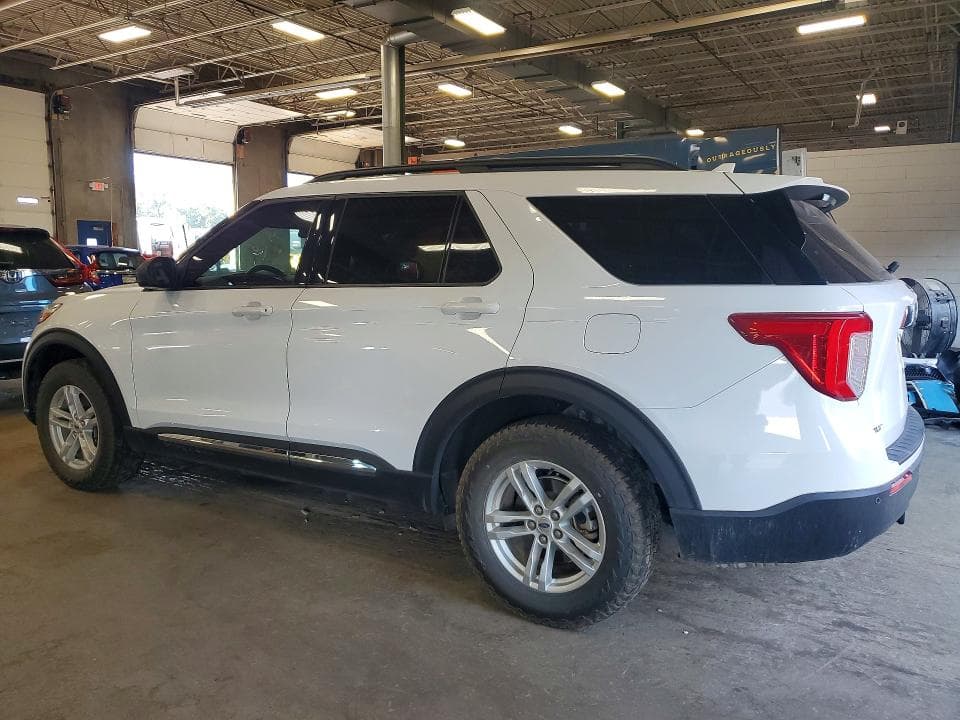 2020 FORD EXPLORER XLT 2