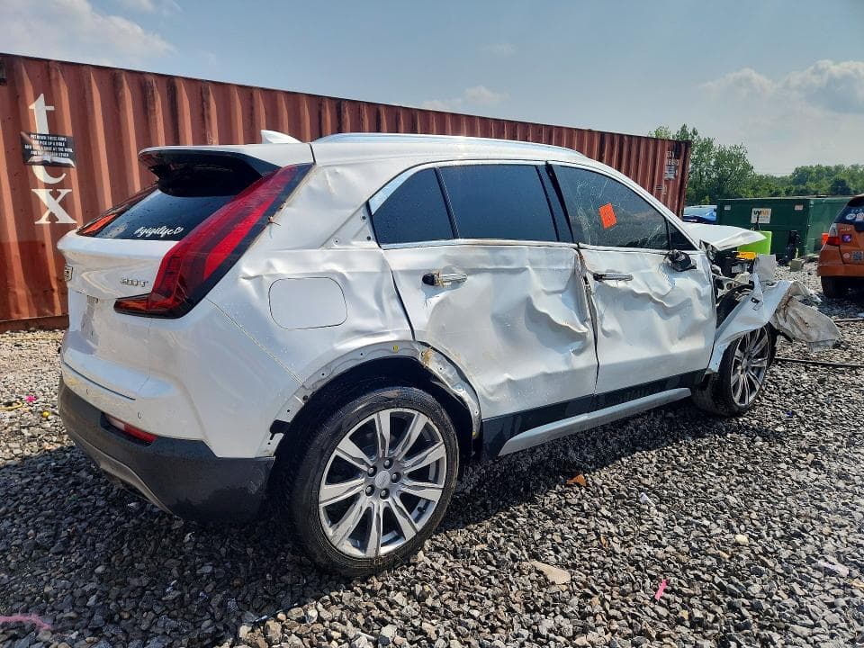 2019 CADILLAC XT4 PREMIUM LUXURY 3