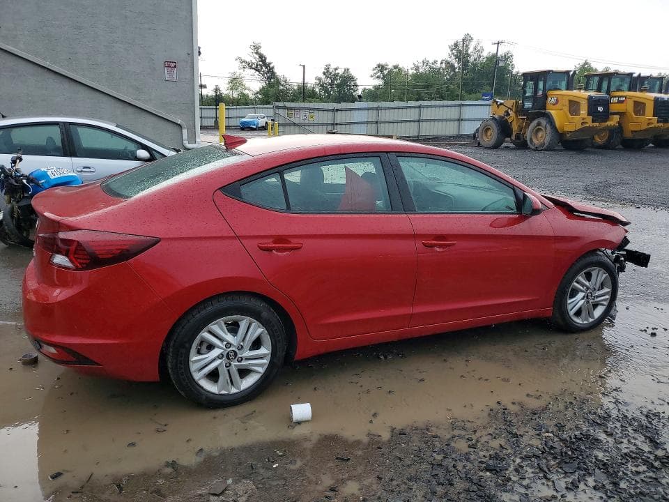2019 HYUNDAI ELANTRA SEL 3