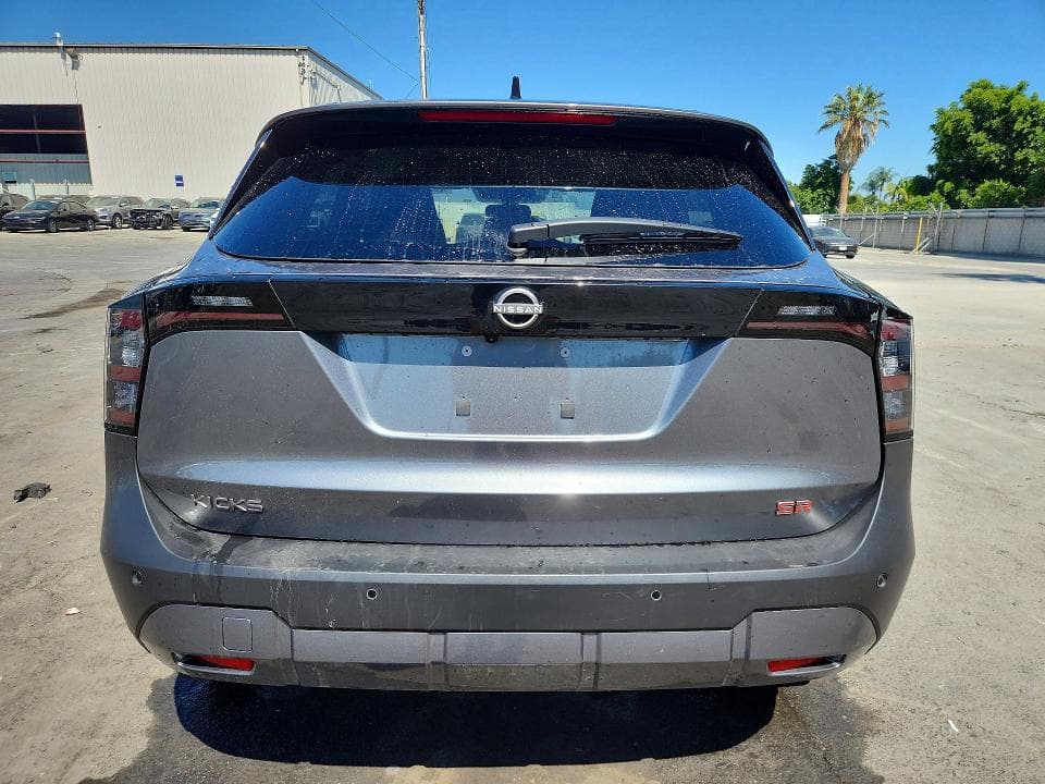 2026 NISSAN KICKS SR 6