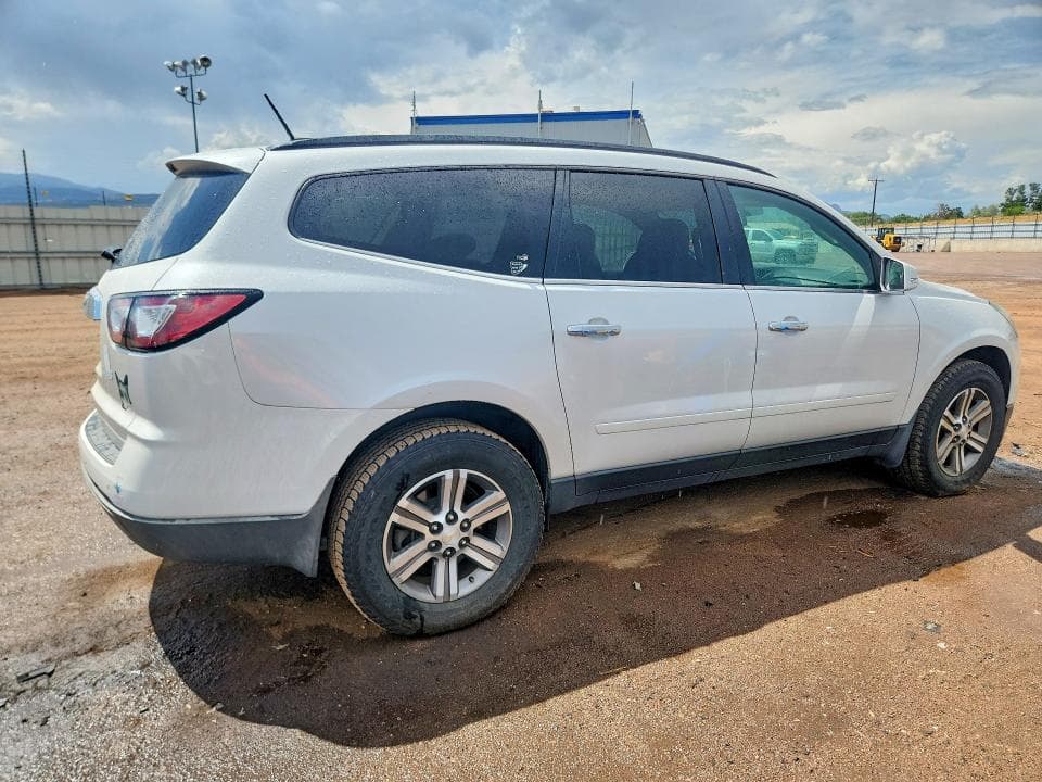 2017 CHEVROLET TRAVERSE LT 3