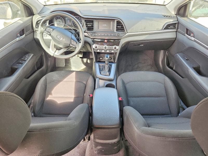 2020 HYUNDAI ELANTRA SE 8