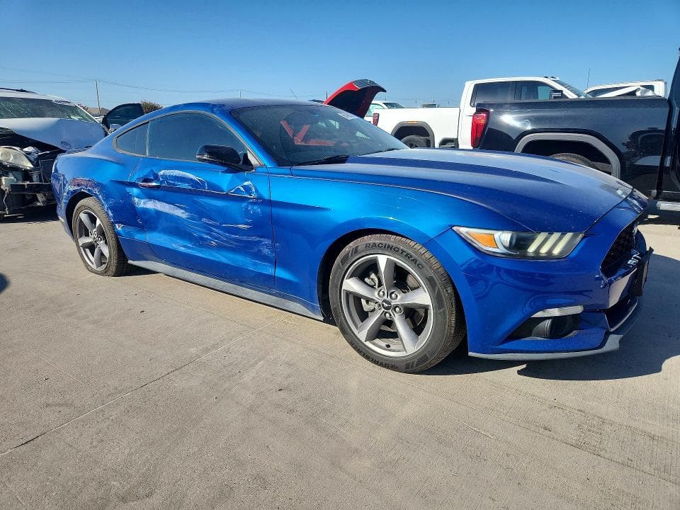 2017 FORD MUSTANG 4