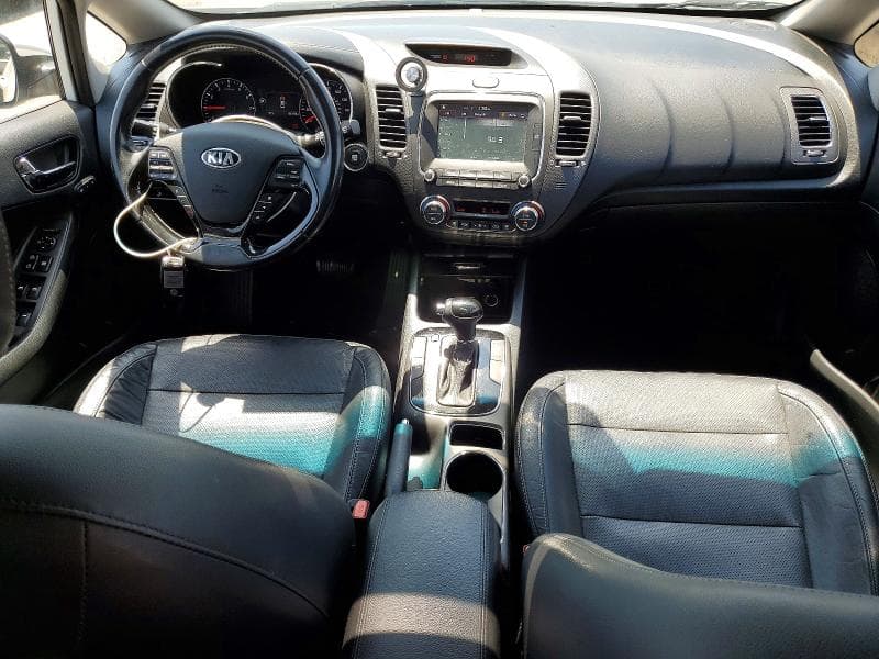 2017 KIA FORTE EX 8