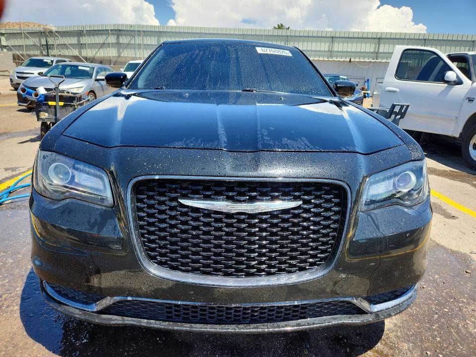 2019 CHRYSLER 300 TOURING 5