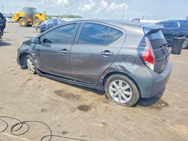 2017 TOYOTA PRIUS C TWO 2