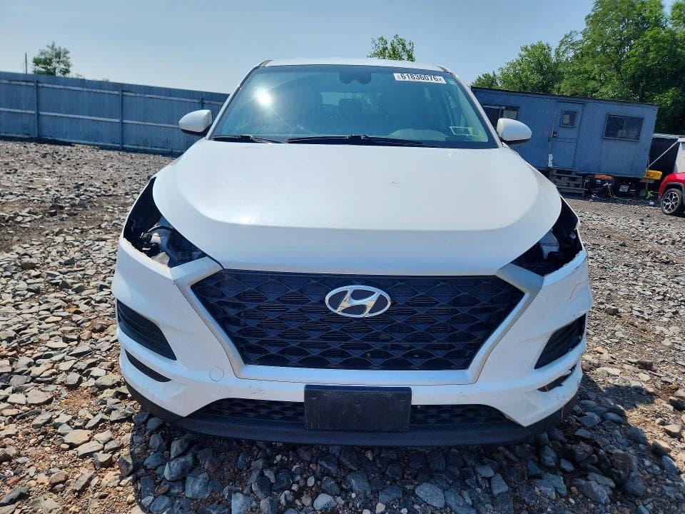 2020 HYUNDAI TUCSON SE 5