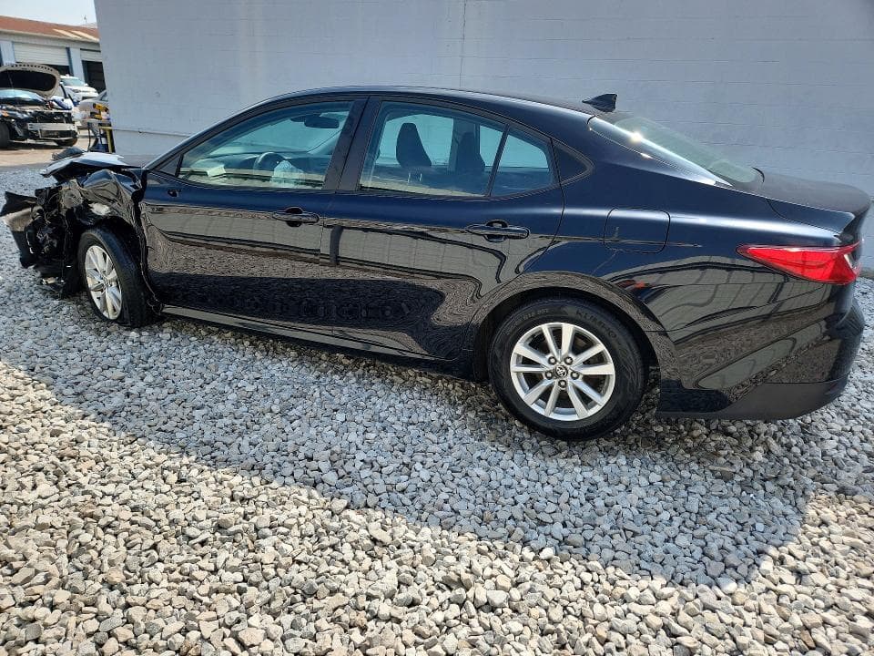 2025 TOYOTA CAMRY LE 2