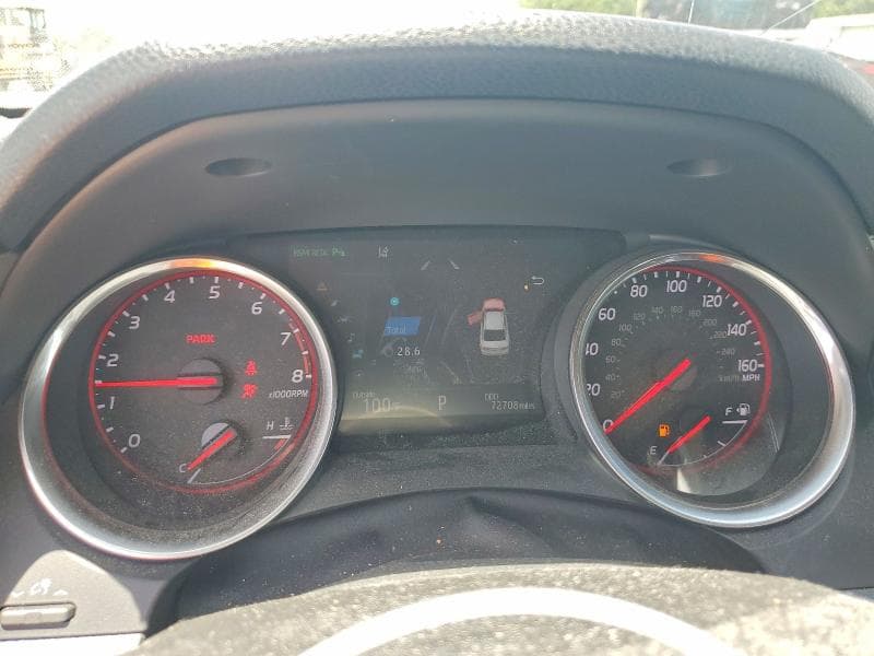 2018 TOYOTA CAMRY XSE 9