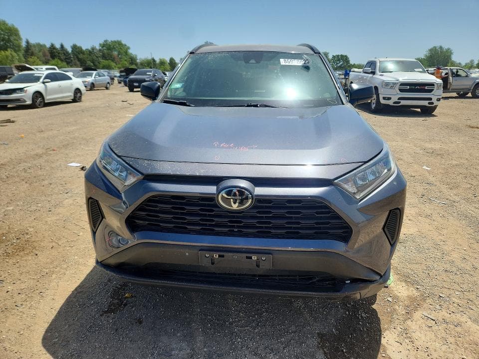 2021 TOYOTA RAV4 LE 5