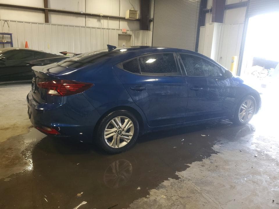 2020 HYUNDAI ELANTRA SEL 3