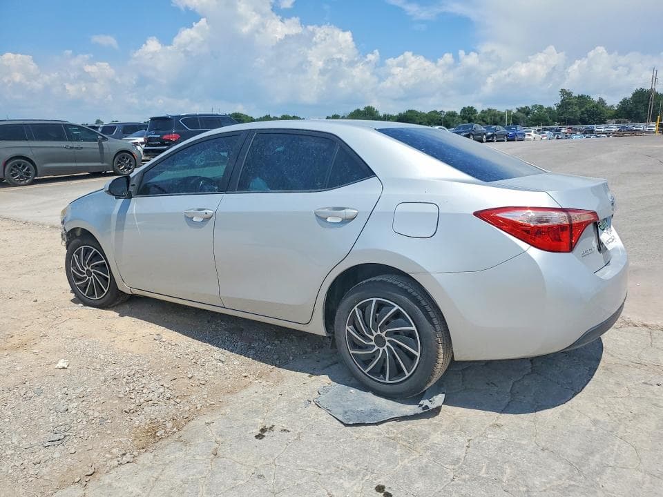 2017 TOYOTA COROLLA LE 2