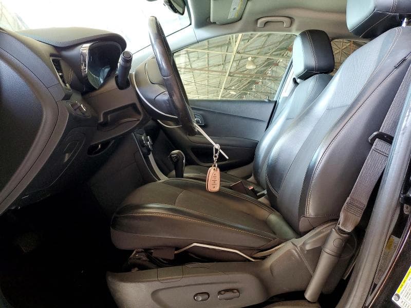 2019 CHEVROLET TRAX 1LT 7