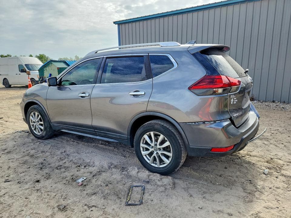 2018 NISSAN ROGUE SV 2