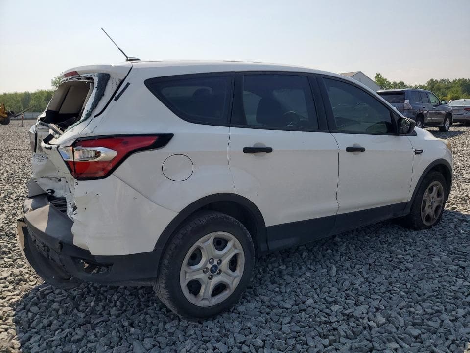 2017 FORD ESCAPE S 3