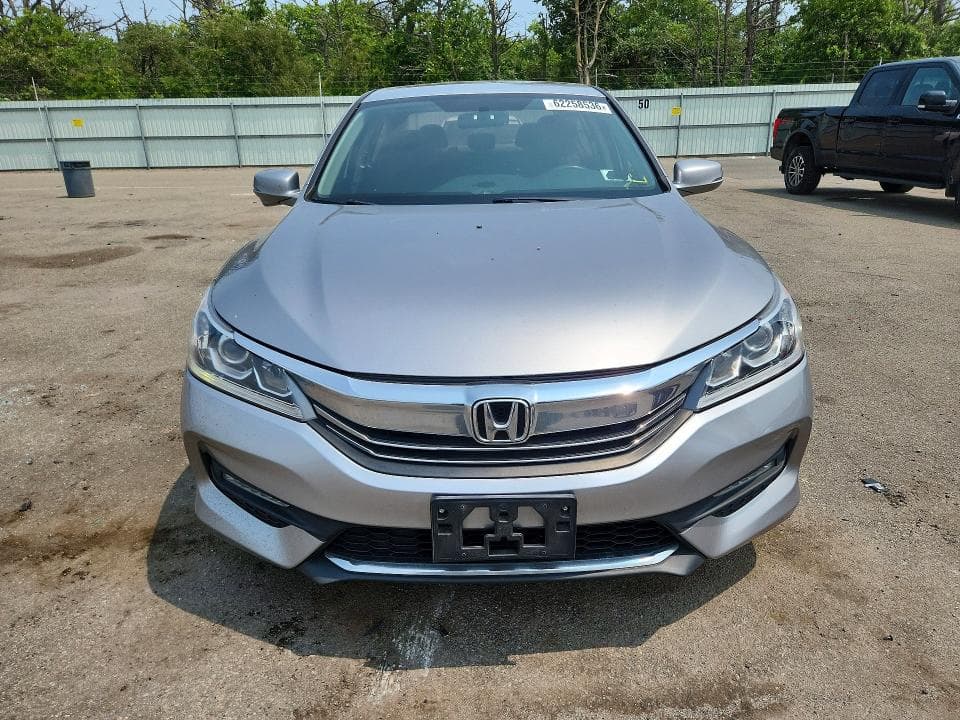 2017 HONDA ACCORD EX 5