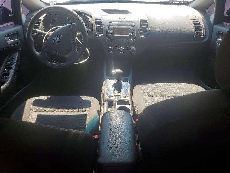 2017 KIA FORTE LX 8
