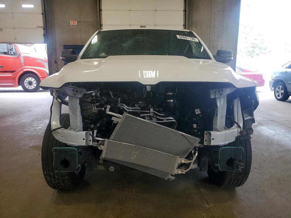 2025 RAM 1500 BIG HORN/LONE STAR 5