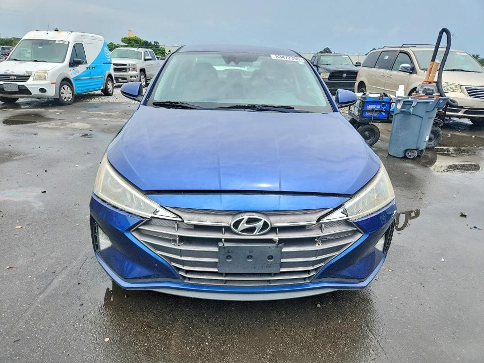 2019 HYUNDAI ELANTRA SEL 5