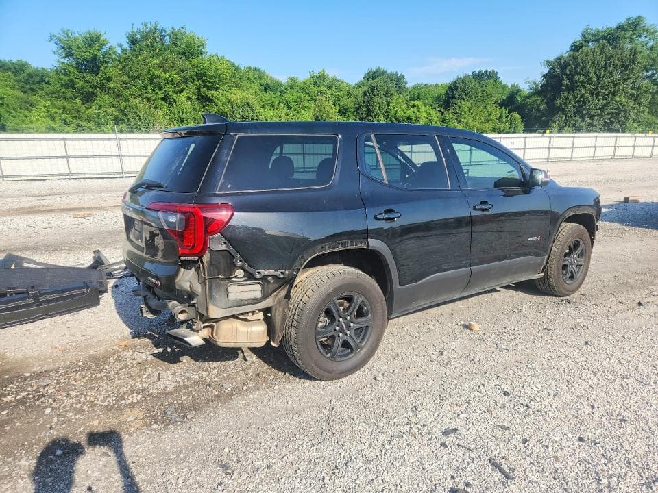 2023 GMC ACADIA AT4 3