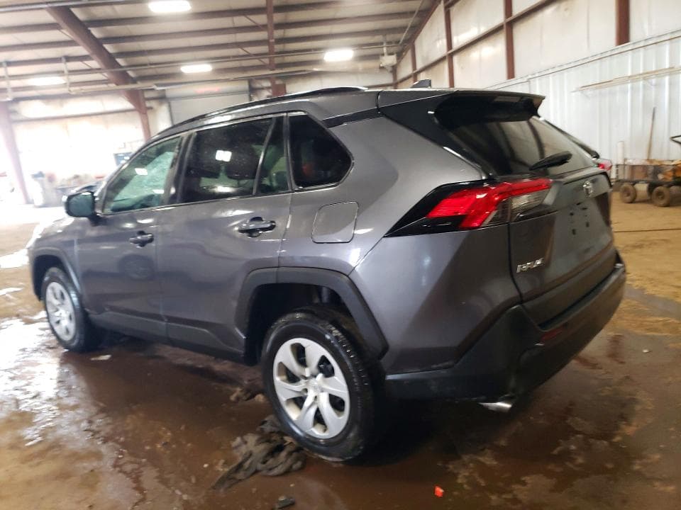 2021 TOYOTA RAV4 LE 2
