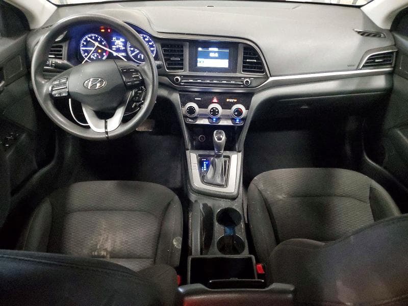 2019 HYUNDAI ELANTRA SE 8