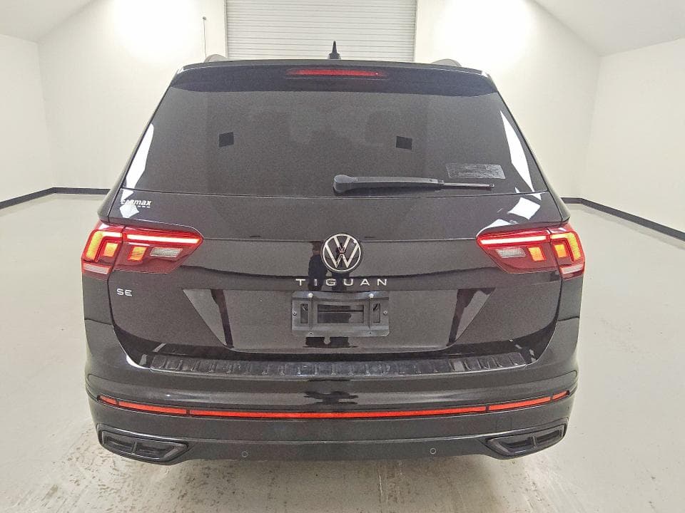 2023 VOLKSWAGEN TIGUAN SE R-LINE BLACK 6