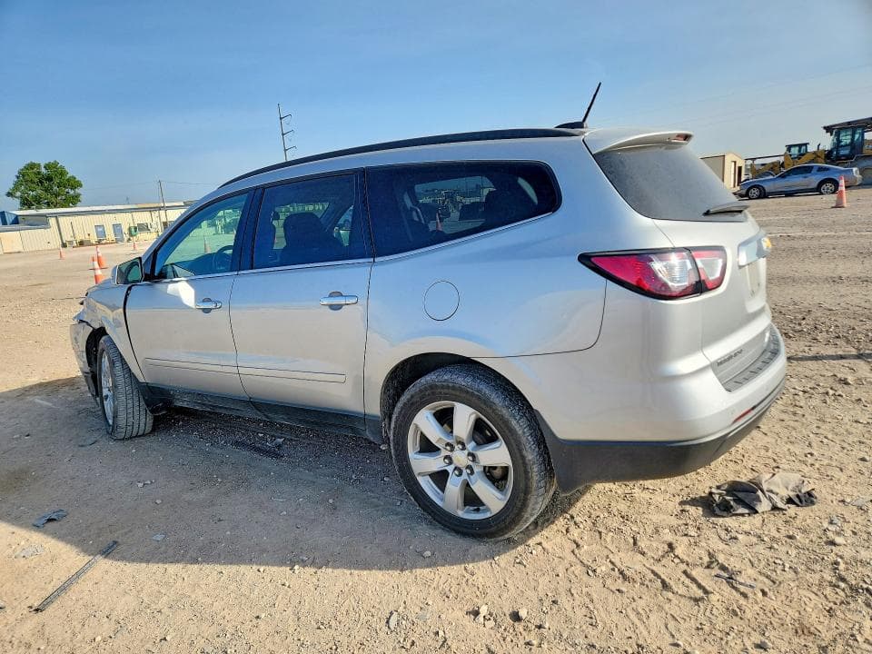2017 CHEVROLET TRAVERSE LT 2