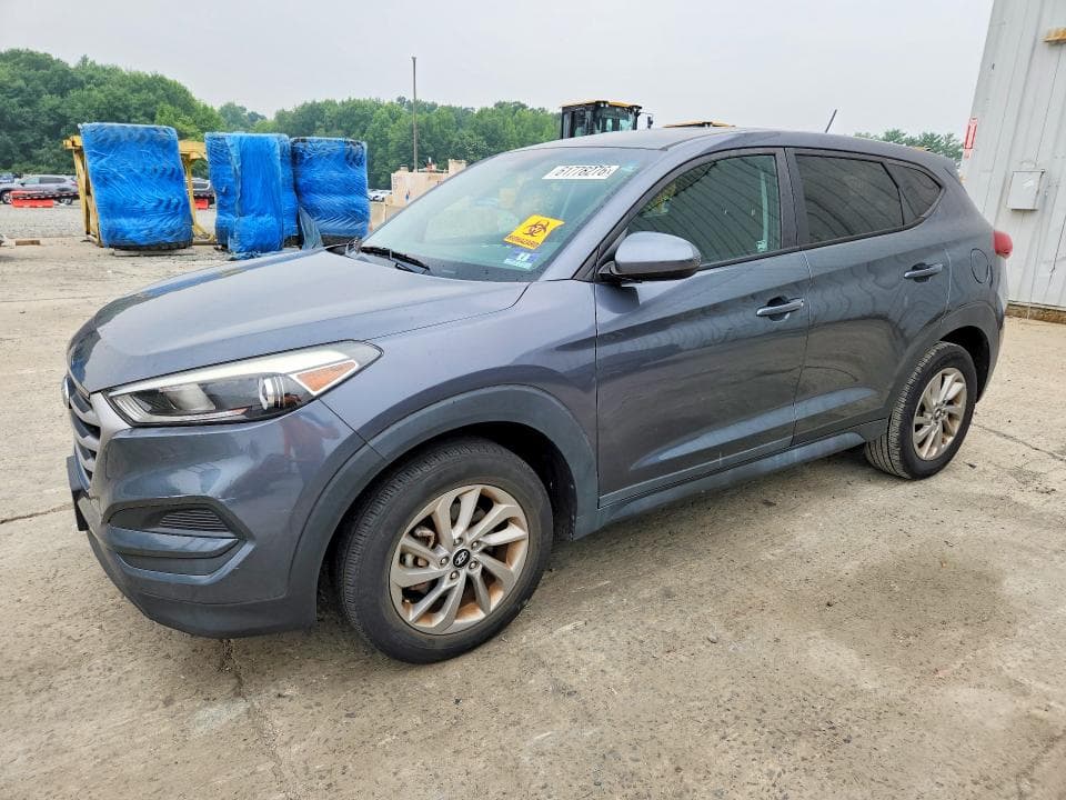 2017 HYUNDAI TUCSON SE - 1