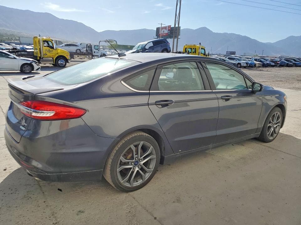 2017 FORD FUSION SE 3