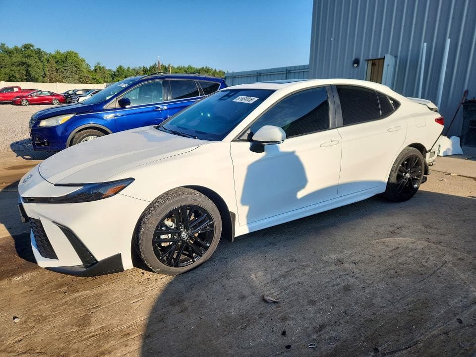 2025 TOYOTA CAMRY SE - 1