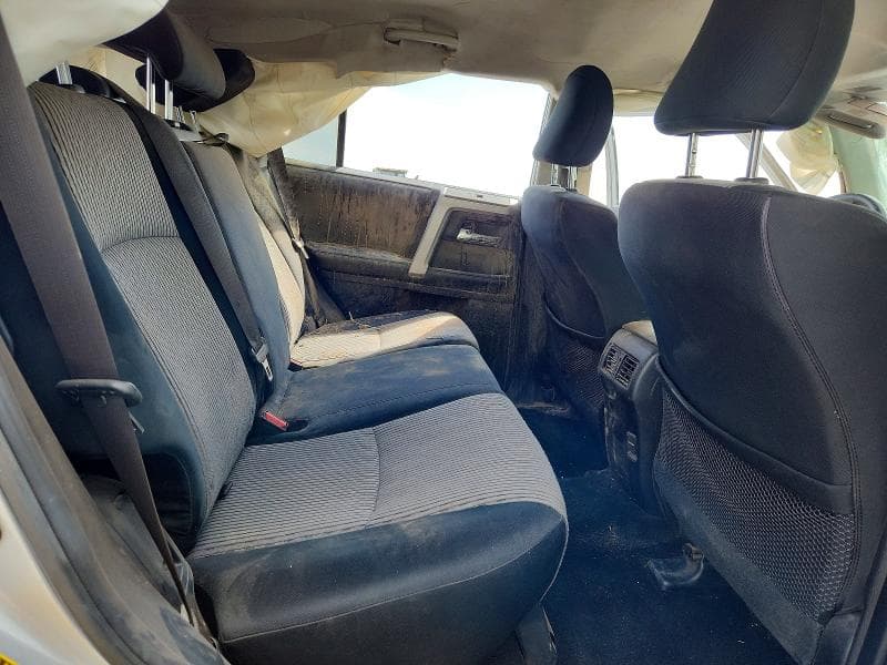2019 TOYOTA 4RUNNER SR5 11