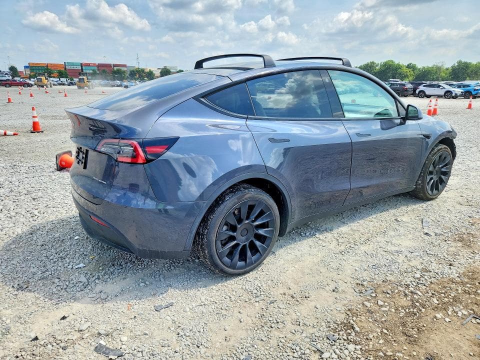 2021 TESLA MODEL Y 3