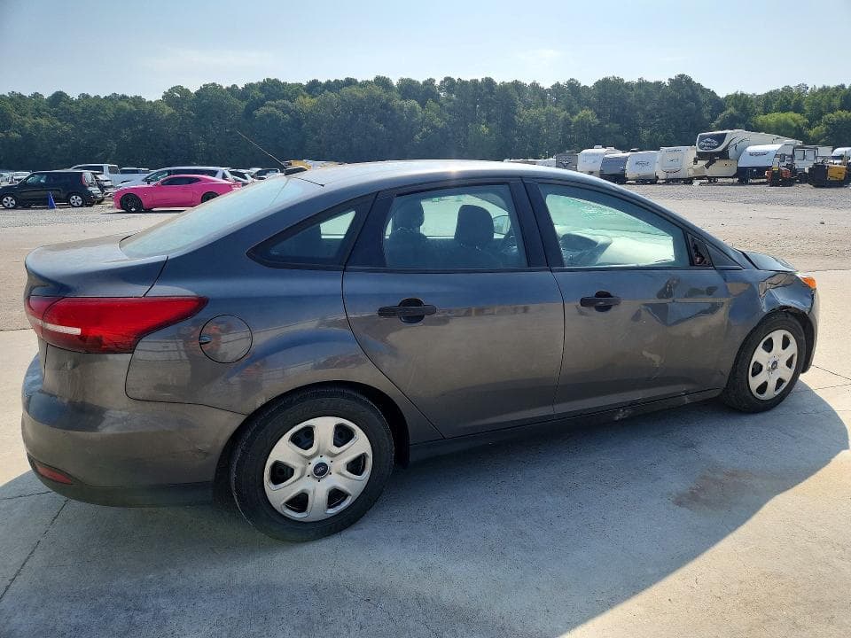 2017 FORD FOCUS S 3